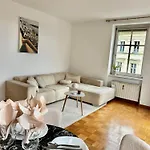 Apartamento Mit Balkon Und Seeblick *