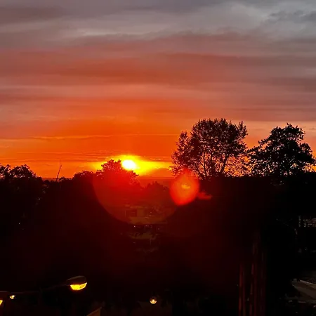 Mit Balkon Und Seeblick *