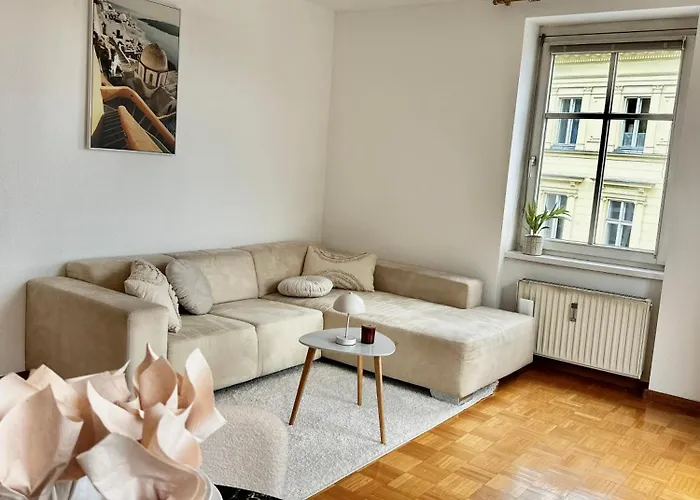 Apartment Mit Balkon Und Seeblick *