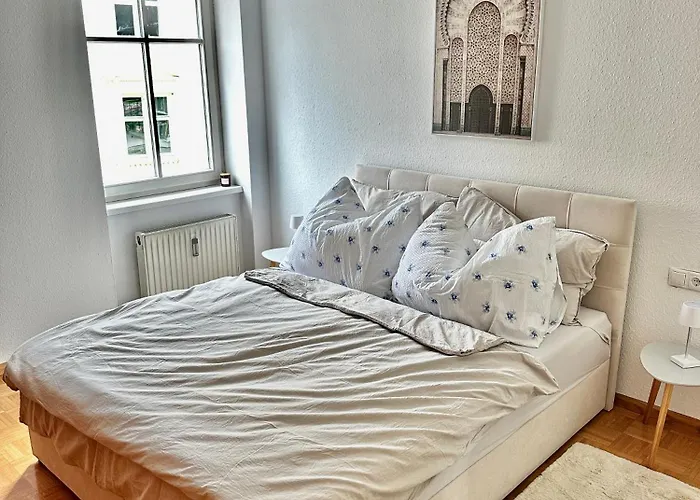 Apartment Mit Balkon Und Seeblick *