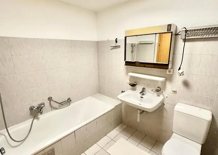 Apartment Mit Balkon Und Seeblick